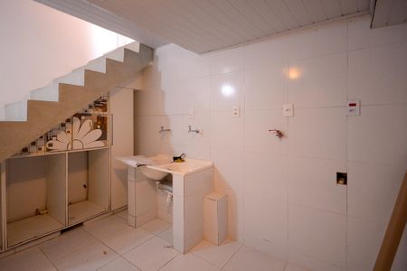 Casa à venda com 160m², 3 quartos e 2 vagasÁrea de Serviço 