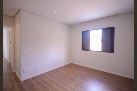 Casa à venda com 160m², 3 quartos e 2 vagasQuarto 3