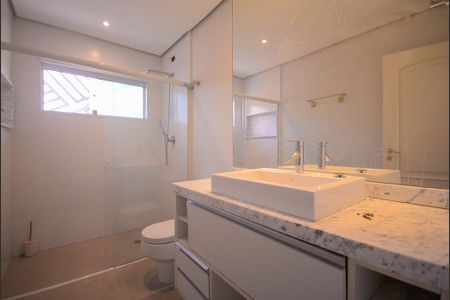 Casa à venda com 160m², 3 quartos e 2 vagasBanheiro da Suite 