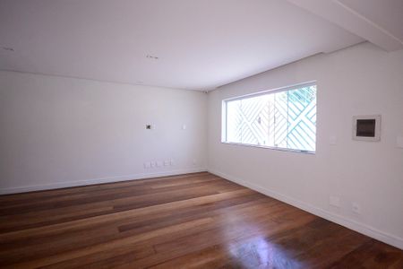 Sala  de casa à venda com 3 quartos, 160m² em Cursino, São Paulo