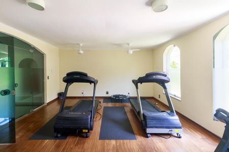 Apartamento para alugar com 136m², 4 quartos e 3 vagas Apartamento para alugar com 136m², 4 quartos e 3 vagasAcademia