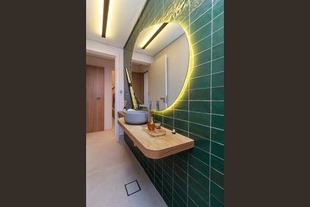 Apartamento para alugar com 136m², 4 quartos e 3 vagas Apartamento para alugar com 136m², 4 quartos e 3 vagasLavabo