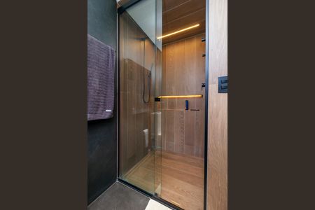 Apartamento para alugar com 136m², 4 quartos e 3 vagas Apartamento para alugar com 136m², 4 quartos e 3 vagasBanheiro 2