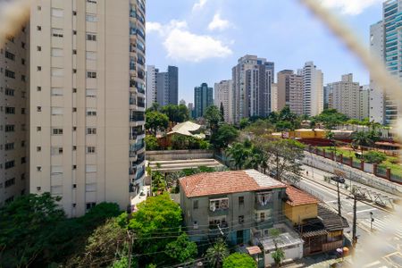 Apartamento para alugar com 136m², 4 quartos e 3 vagas Apartamento para alugar com 136m², 4 quartos e 3 vagasQuarto 2 - Vista