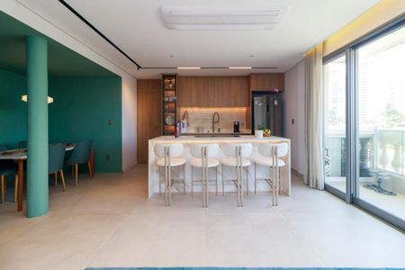 Sala de apartamento para alugar com 4 quartos, 136m² em Campo Belo, São Paulo