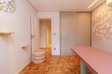 Apartamento para alugar com 136m², 4 quartos e 3 vagas Apartamento para alugar com 136m², 4 quartos e 3 vagasQuarto 2