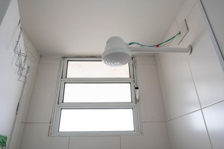 Apartamento para alugar com 63m², 2 quartos e sem vaga Apartamento para alugar com 63m², 2 quartos e sem vagaBanheiro de Serviço