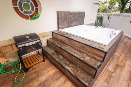 Casa à venda com 350m², 5 quartos e 5 vagasEspaço Gourmet