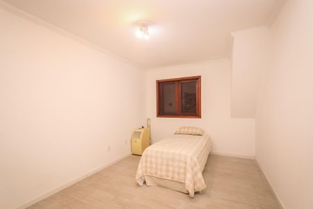 Casa à venda com 350m², 5 quartos e 5 vagasQuarto 3