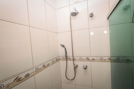 Casa à venda com 350m², 5 quartos e 5 vagasBanheiro