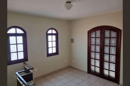 Casa à venda com 3 quartos, 175m² em Vila Rio Branco, Jundiaí