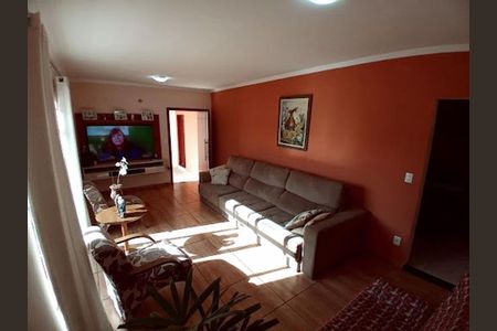 Casa à venda com 3 quartos, 255m² em Vila Margarida, Jundiaí