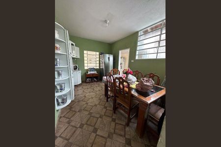 Casa à venda com 5 quartos, 300m² em Vila Rio Branco, Jundiaí