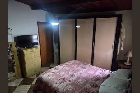 Casa à venda com 3 quartos, 150m² em Jardim Rizzo, São Paulo