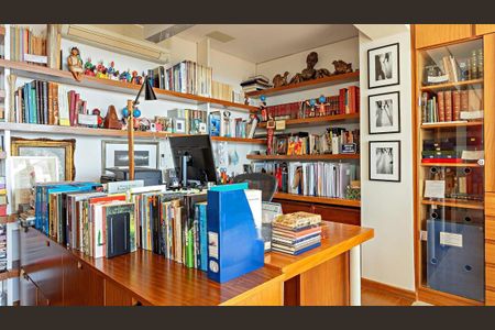 Apartamento à venda com 3 quartos, 700m² em Baixo Augusta, São Paulo