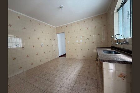 Casa à venda com 1 quarto, 150m² em Vila Floresta, Santo André