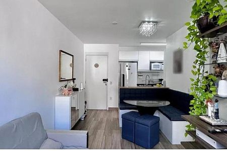 Apartamento à venda com 2 quartos, 43m² em Santo Amaro, São Paulo