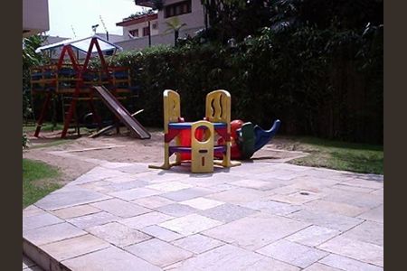 Apartamento à venda com 2 quartos, 70m² em Vila Alexandria, São Paulo