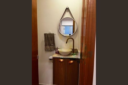 Casa à venda com 2 quartos, 70m² em Jardim Santa Cruz (Campo Grande), São Paulo