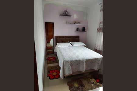 Casa à venda com 3 quartos, 168m² em Vila Lutécia, Santo André