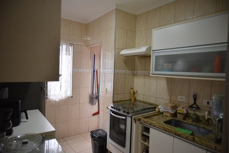 Apartamento à venda com 60m², 2 quartos e 2 vagasCozinha
