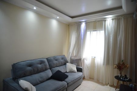 Apartamento à venda com 60m², 2 quartos e 2 vagasSala