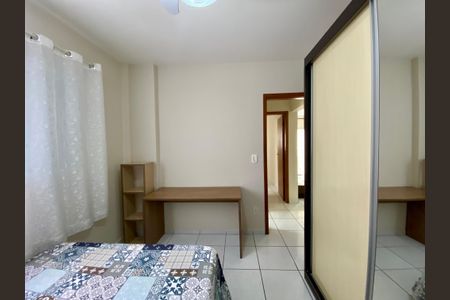 Quarto de apartamento para alugar com 2 quartos, 80m² em Guilhermina, Praia Grande