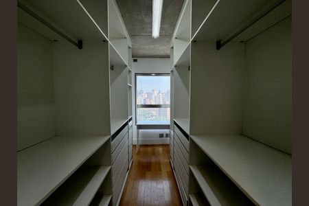 Apartamento à venda com 1 quarto, 70m² em Vila Olímpia, São Paulo