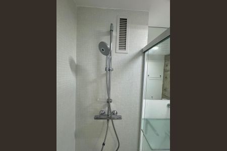 Apartamento à venda com 70m², 1 quarto e 1 vaga