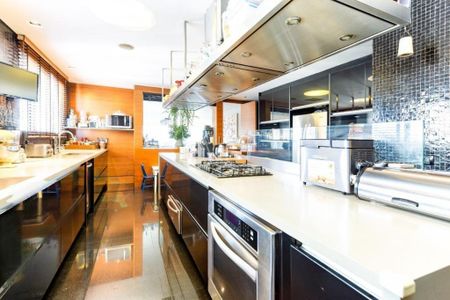 Apartamento à venda com 3 quartos, 390m² em Itaim Bibi, São Paulo