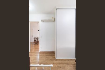 Apartamento à venda com 59m², 1 quarto e 1 vaga