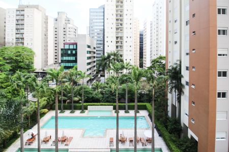 Vista de apartamento à venda com 2 quartos, 95m² em Vila Olímpia, São Paulo