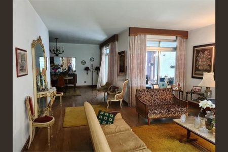 Casa à venda com 3 quartos, 375m² em Vila Nova Conceição, São Paulo