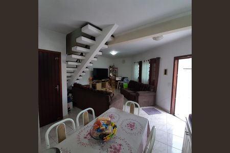 Casa à venda com 2 quartos, 142m² em Parque Novo Oratório, Santo André