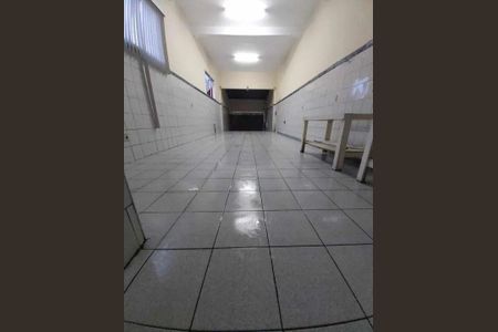 Casa à venda com 4 quartos, 200m² em Jardim Las Vegas, Santo André