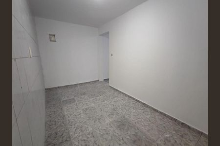 Casa à venda com 4 quartos, 200m² em Jardim Las Vegas, Santo André