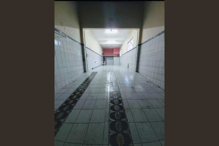 Casa à venda com 4 quartos, 200m² em Jardim Las Vegas, Santo André