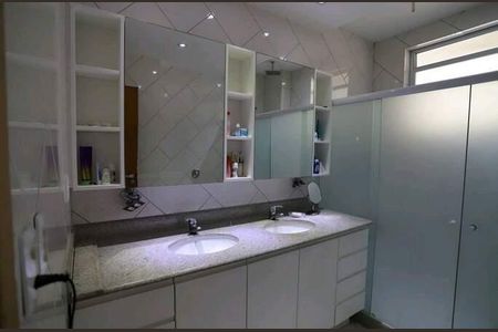 Casa à venda com 6 quartos, 400m² em Maracanã, Rio de Janeiro