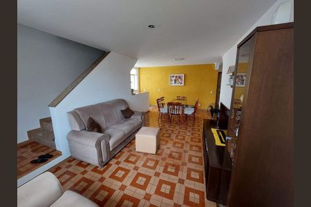 Casa à venda com 2 quartos, 170m² em Engenho Novo, Rio de Janeiro