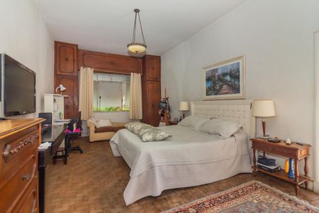 Casa à venda com 3 quartos, 360m² em Sumaré, São Paulo