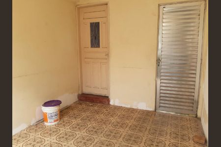 Casa à venda com 6 quartos, 210m² em Parque das Nações, Santo André