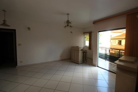 Casa à venda com 2 quartos, 159m² em Jardim Santo Antônio, Santo André