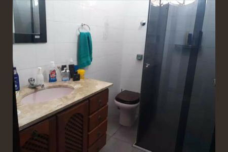 Casa à venda com 3 quartos, 125m² em Jardim Las Vegas, Santo André