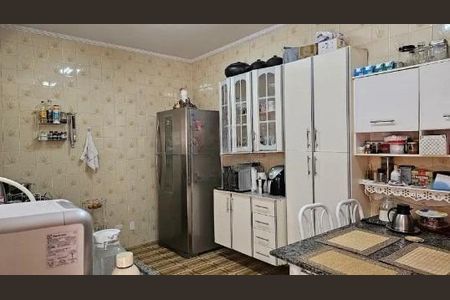 Casa à venda com 170m², 3 quartos e 2 vagas