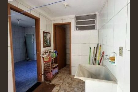Casa à venda com 140m², 3 quartos e 2 vagas