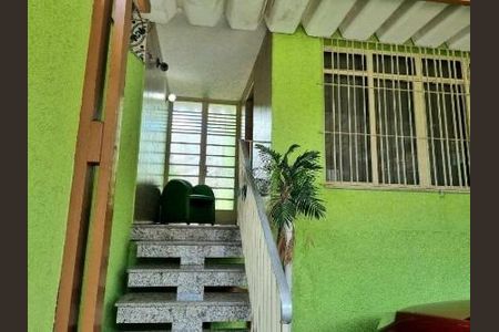 Casa à venda com 140m², 3 quartos e 2 vagas
