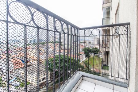 Varanda de apartamento para alugar com 2 quartos, 55m² em Jardim Tupanci, Barueri
