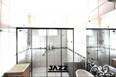 Casa à venda com 392m², 5 quartos e 4 vagas