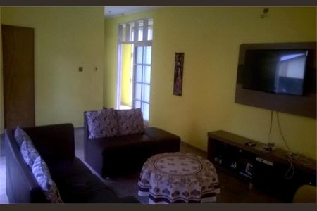 Casa à venda com 4 quartos, 420m² em City América, São Paulo