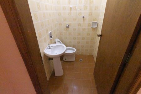 Casa à venda com 350m², 4 quartos e 3 vagasBanheiro 3